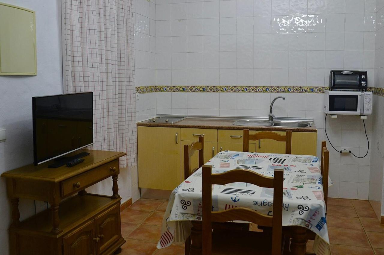 Villa La Dehesa كونيل ذي لا فرونتيرا المظهر الخارجي الصورة