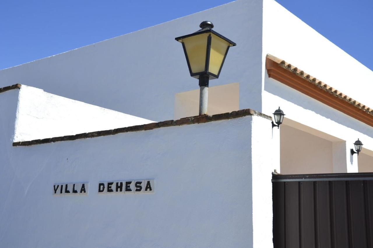 Villa La Dehesa كونيل ذي لا فرونتيرا المظهر الخارجي الصورة