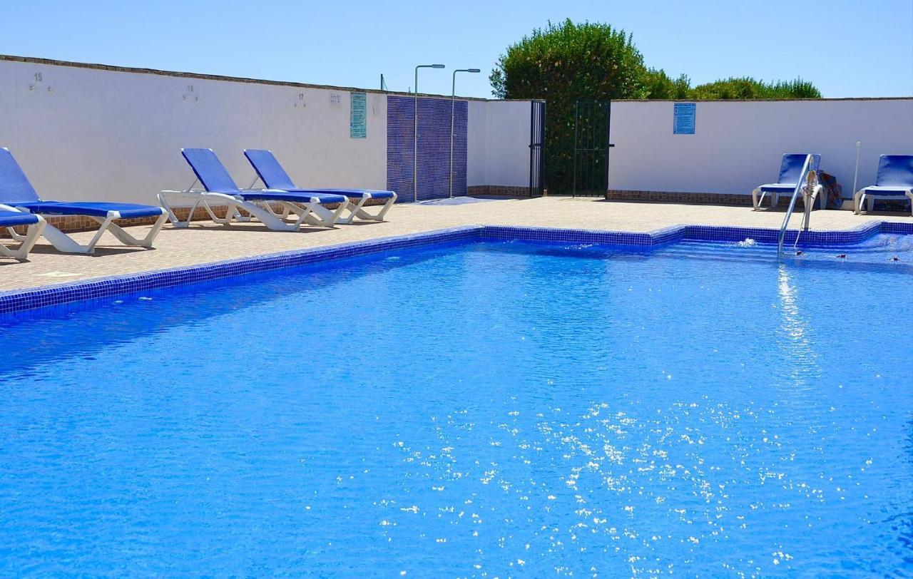 Villa La Dehesa كونيل ذي لا فرونتيرا المظهر الخارجي الصورة